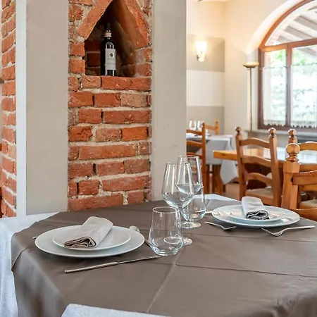 Cantine Bevione - With Air Conditioning Bed & Breakfast