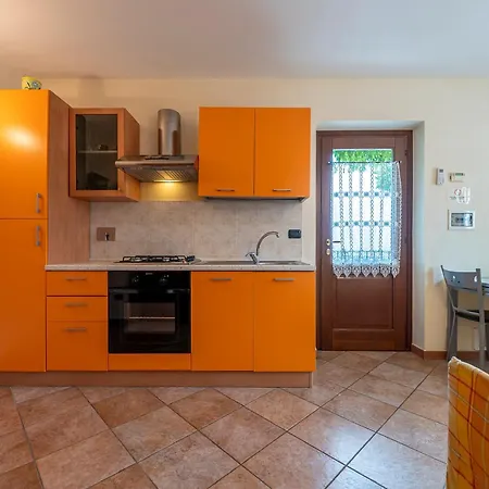 Cantine Bevione - With Air Conditioning * Belvedere Langhe
