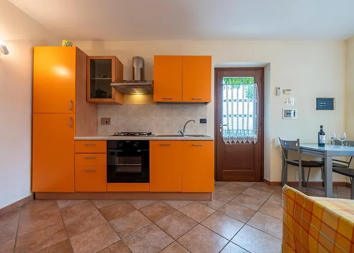 Cantine Bevione - With Air Conditioning 4* Belvedere Langhe
