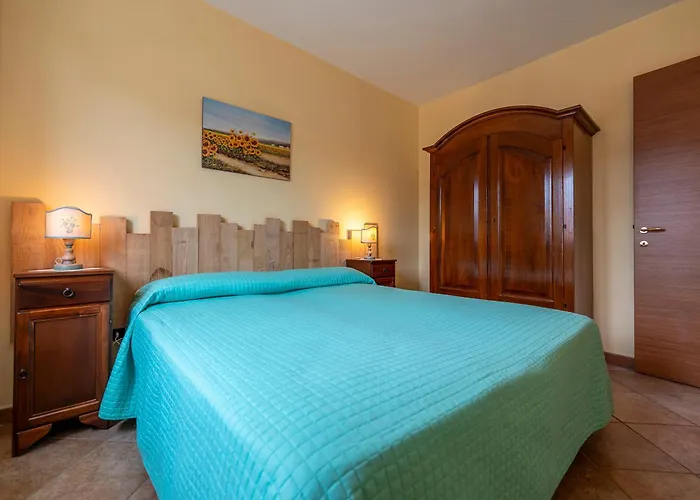 Cantine Bevione - With Air Conditioning Couette-café Belvedere Langhe