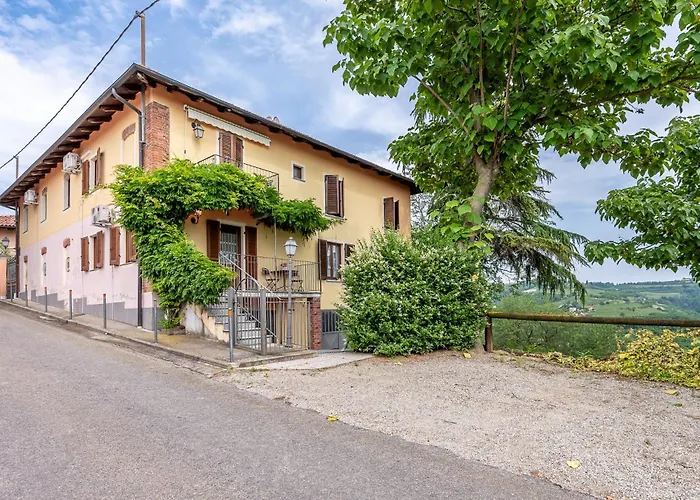 Cantine Bevione - With Air Conditioning Couette-café 4*