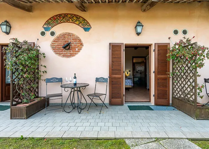 Couette-café Cantine Bevione - With Air Conditioning 4*