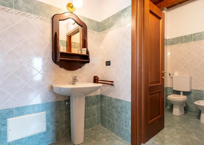 Cantine Bevione - With Air Conditioning Couette-café 4*