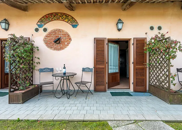Cantine Bevione - With Air Conditioning 4* Belvedere Langhe