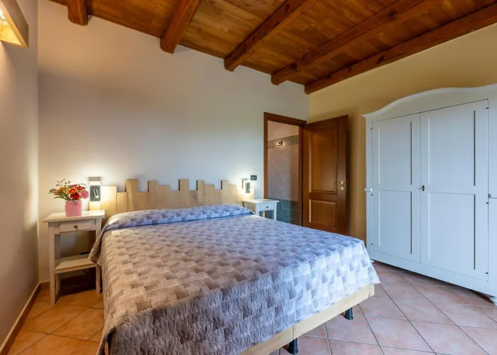 Cantine Bevione - With Air Conditioning Belvedere Langhe