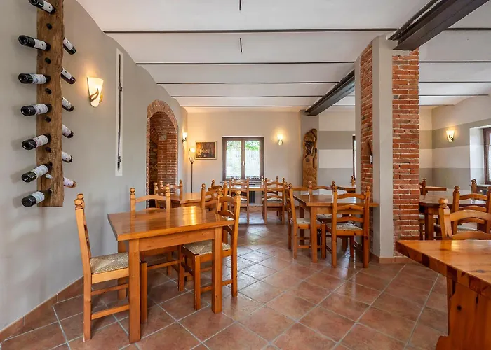 Cantine Bevione - With Air Conditioning 4* Belvedere Langhe